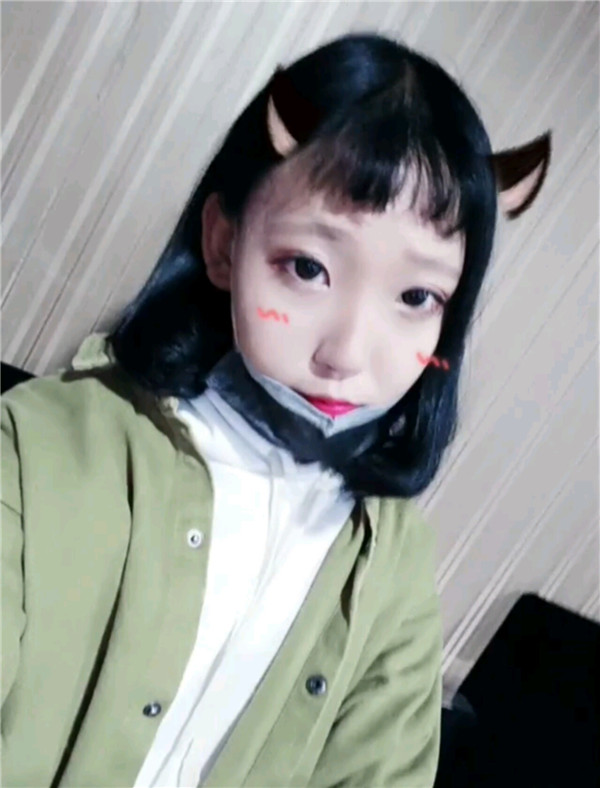 小仙女们,不要做丑女人,要做自己的女神!!双眼皮加苹果肌,一加一等于的果是三哦!速度来围观我的变美案例啦~~~~