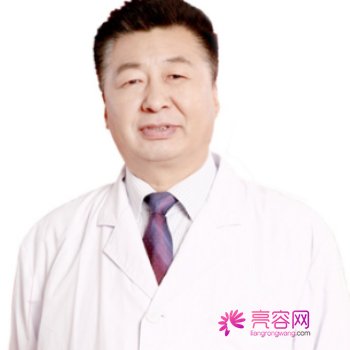 北京王志坚做鼻子果怎么样？医生跟人信息+隆鼻真人真实案例